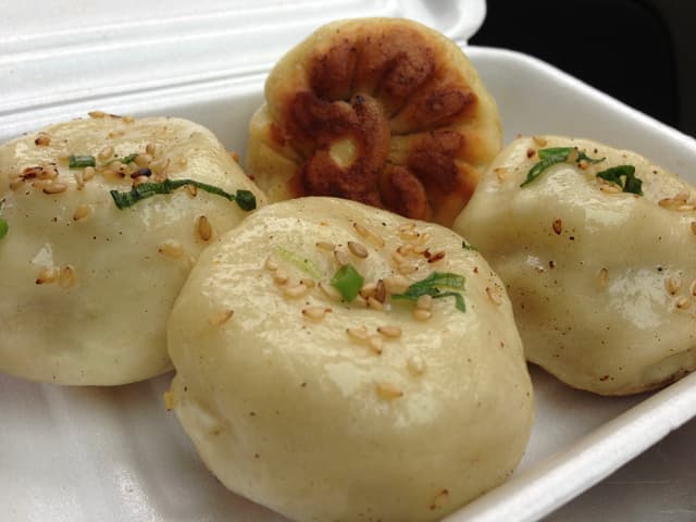 焼き小籠包